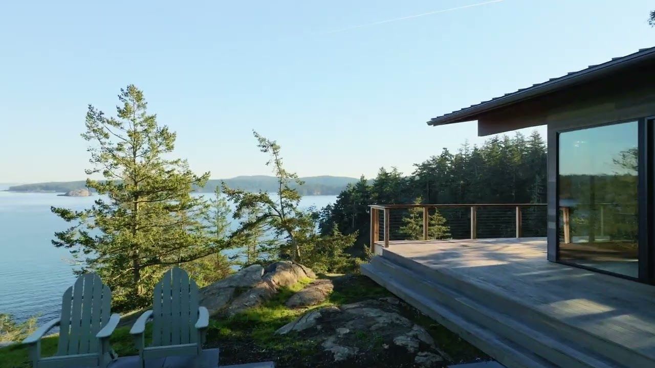 Jasper Bay Residence 