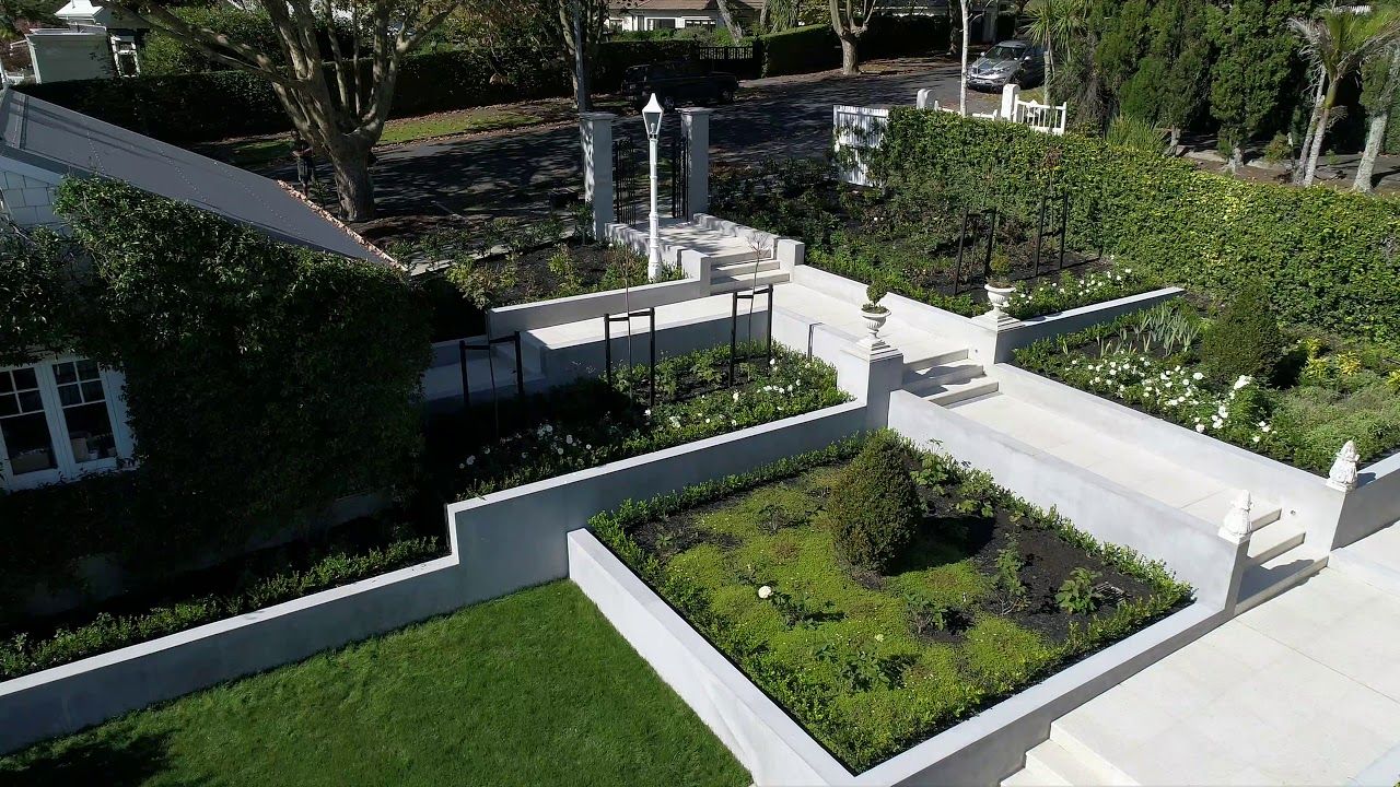 Remuera Villa Garden video