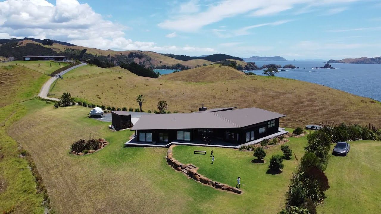 Mahinepua takes flight video