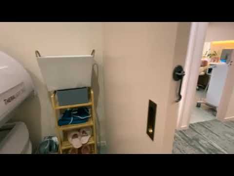 Anti Ageing Clinic AK Pro video