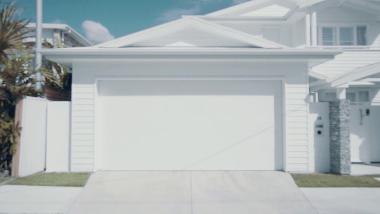 Flatline Sectional Door in Surf Mist
