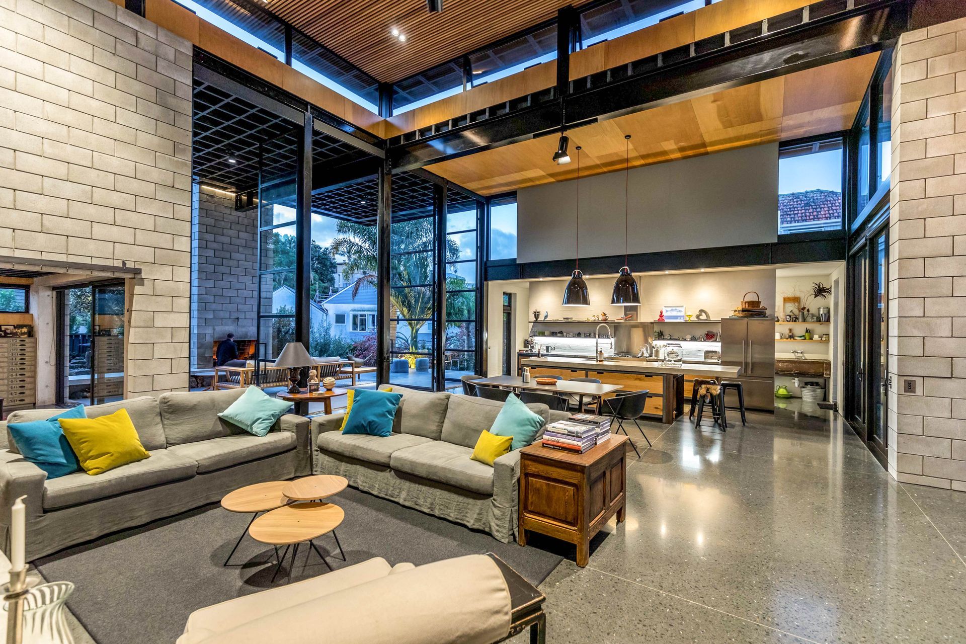 Auckland Feature House Davis Project