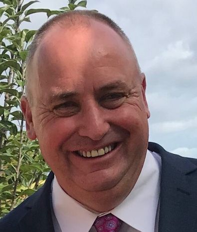 GREG CHESTNUT