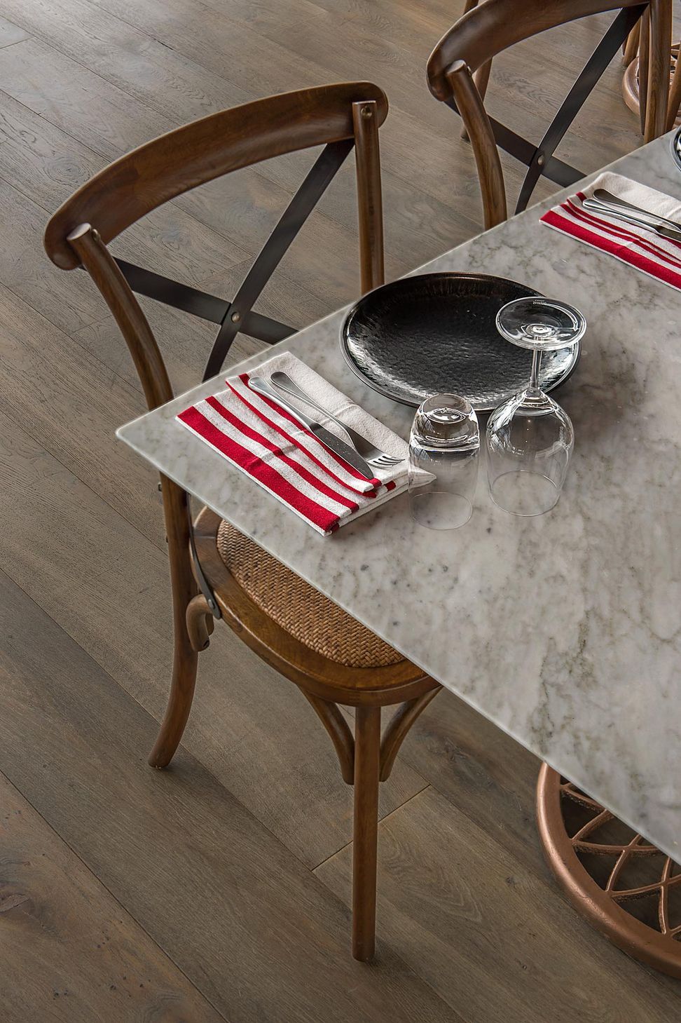 Puerto Restaurant French Oak Flooring