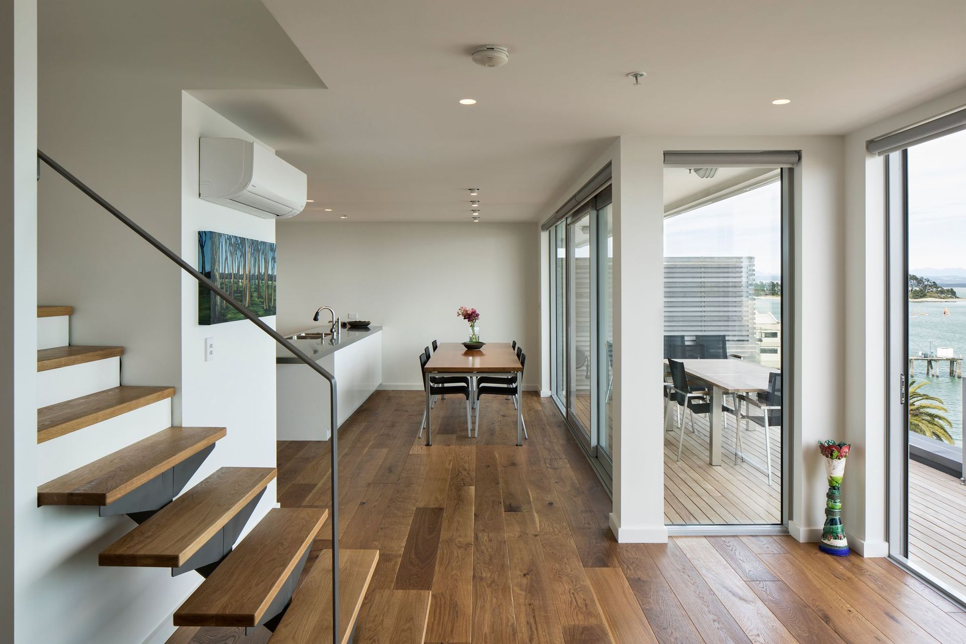 Apartment 37