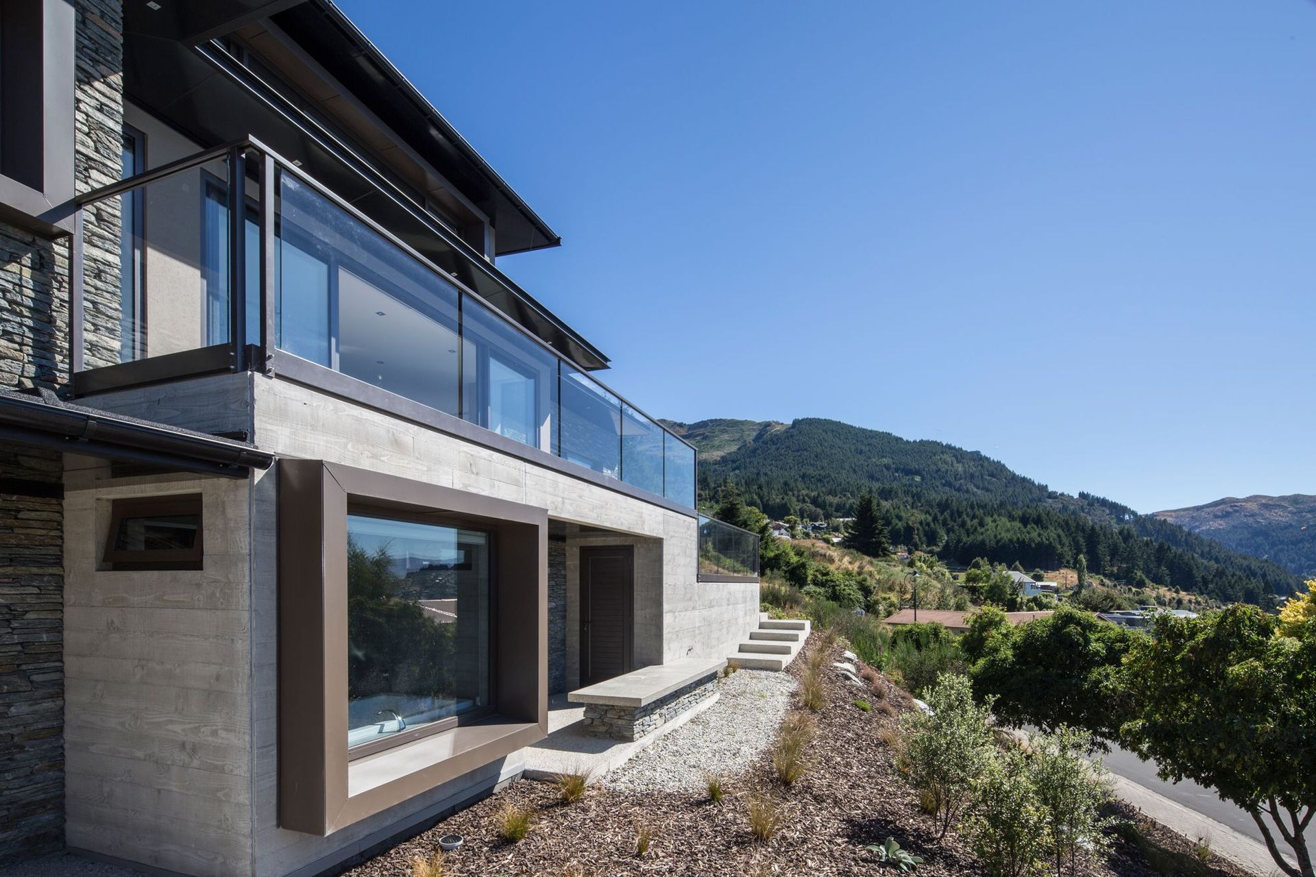 Lake Wakatipu House