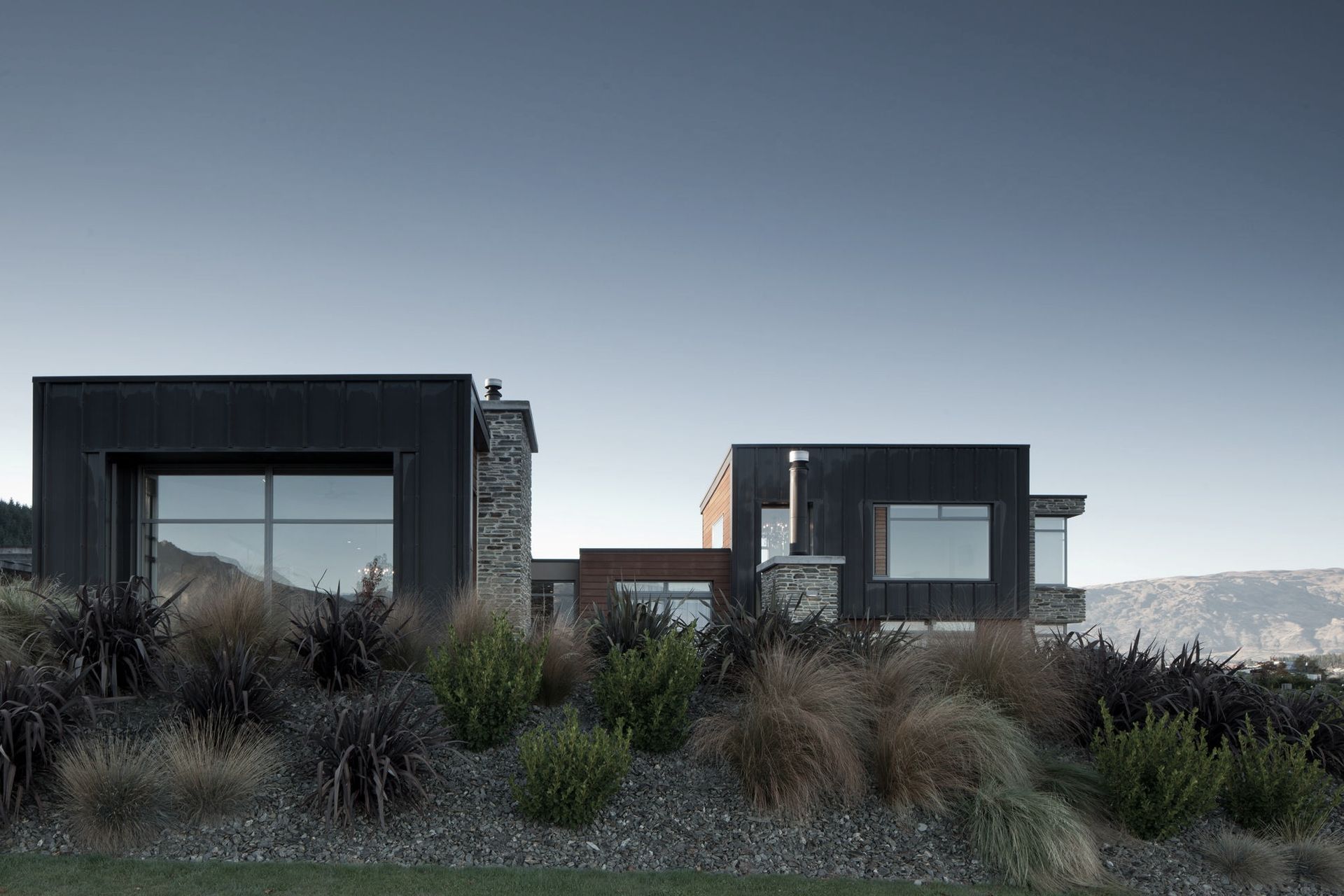 Peninsula Bay Residence