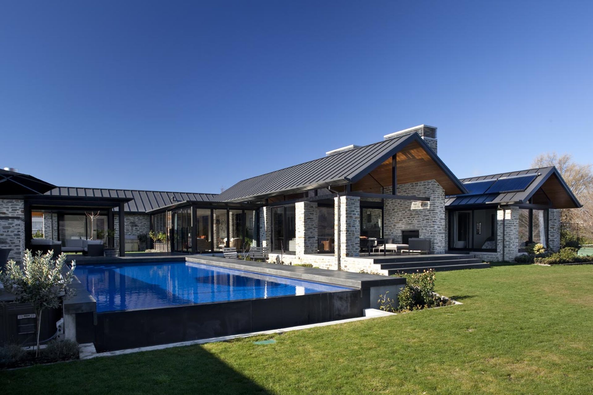 Wanaka House, Wanaka