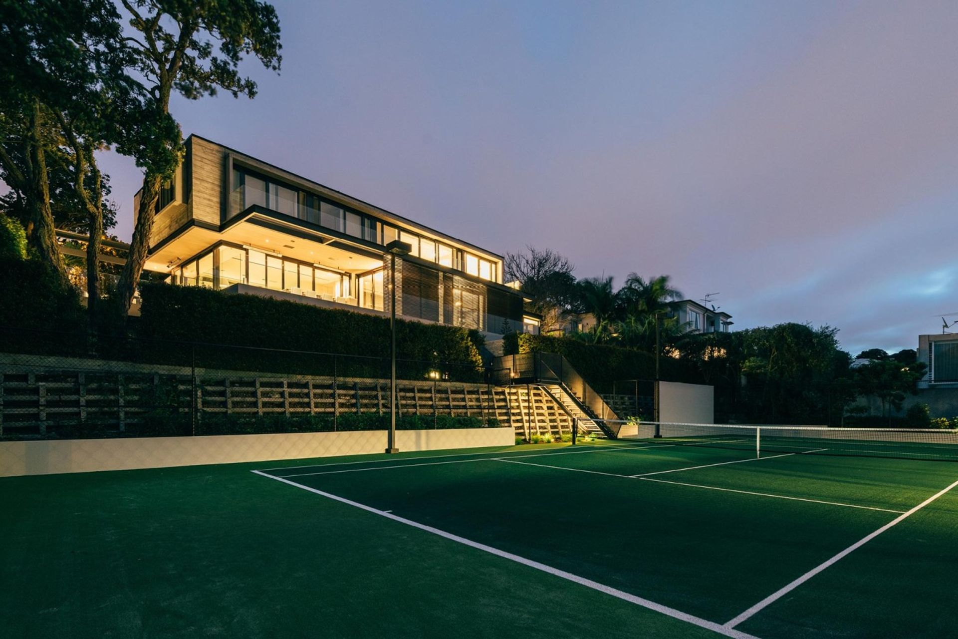 Horizontal House