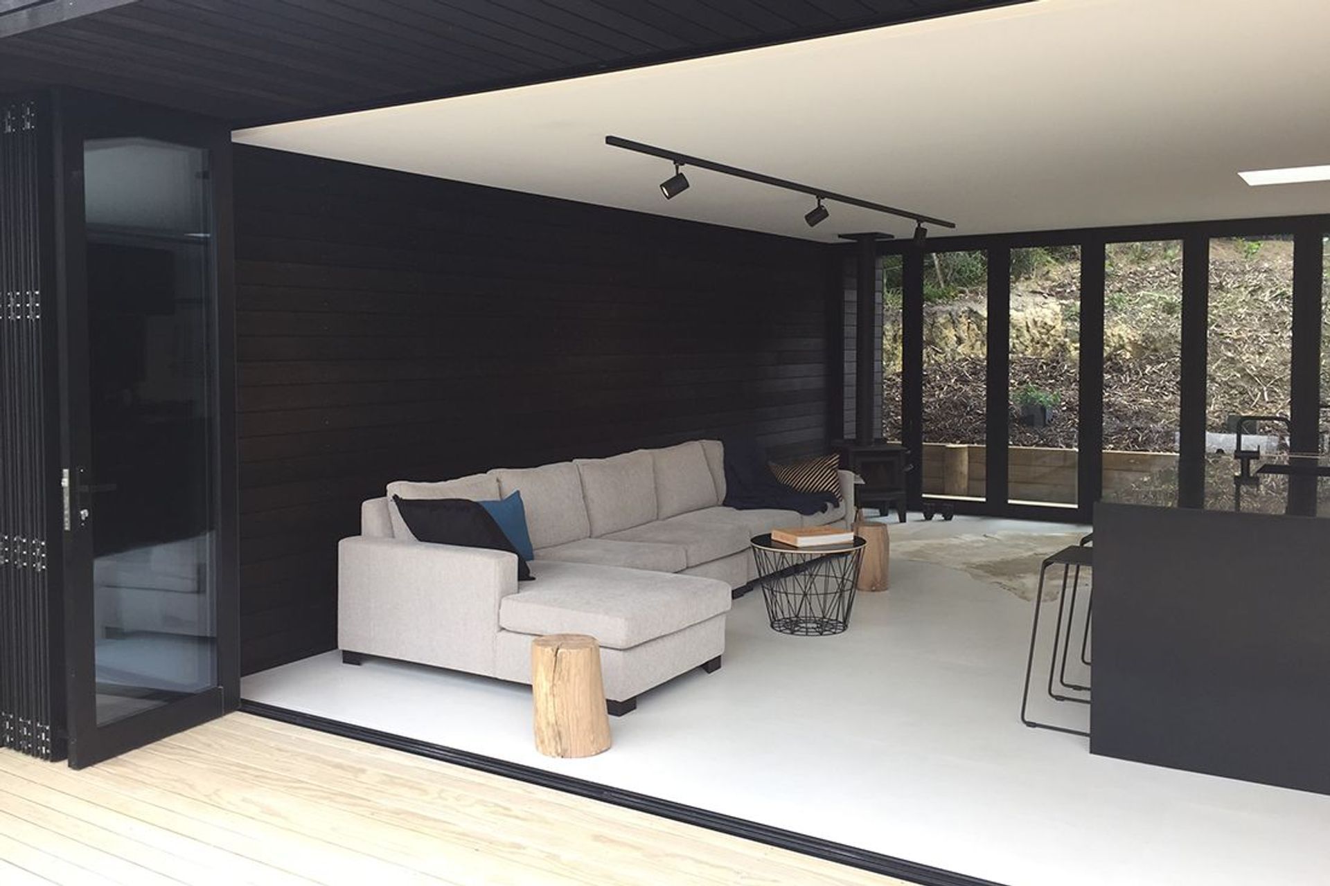 Ema House