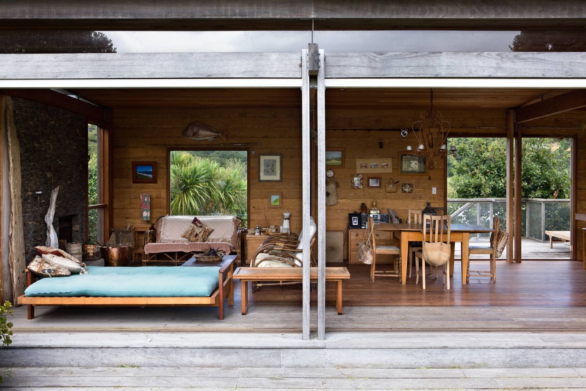 Island Bach
