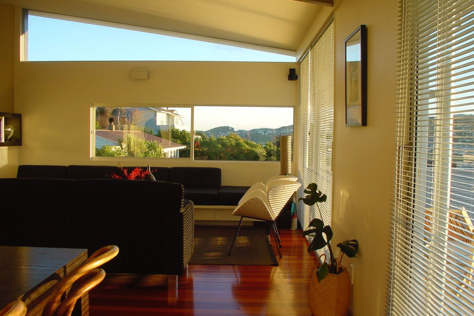 TOWNSEND HOUSE 2001