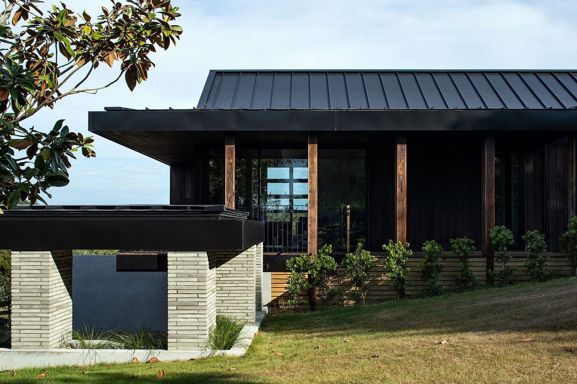 Contemporary cohabitation: crafting a new design story