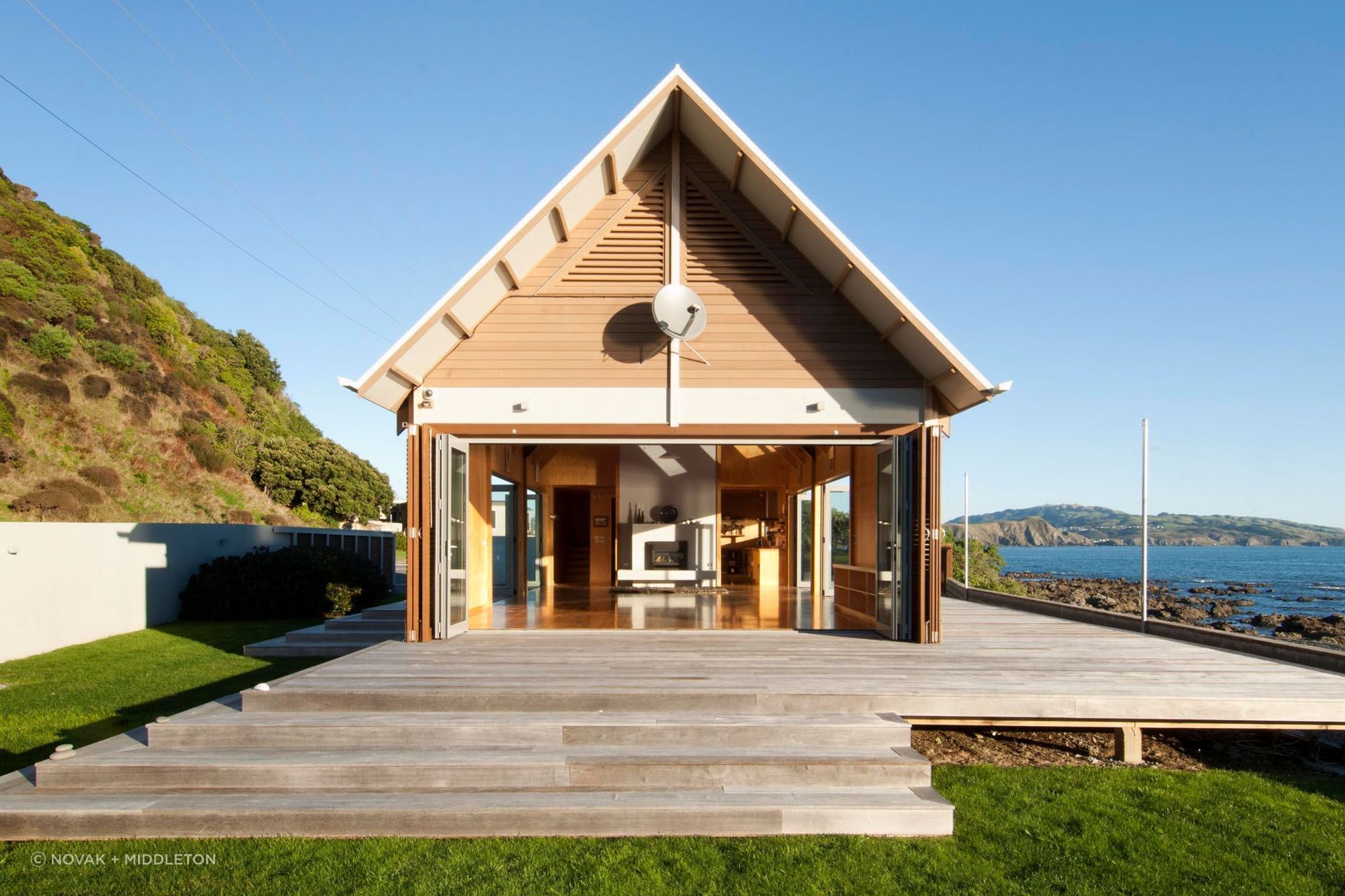 The Boathouse by Novak + Middleton can open up on three sides, taking advantage of the picturesque surroundings