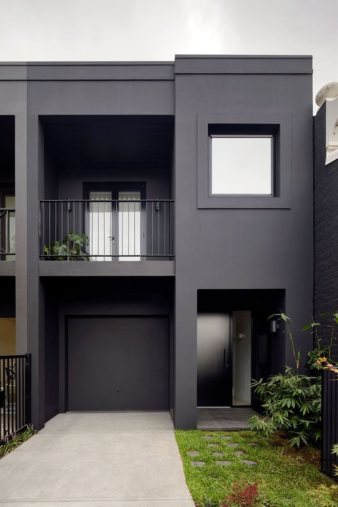 South Yarra Townhouse by Winter Architecture and Kelly Royle Landscape Architecture | Photography by Tatjana Plitt