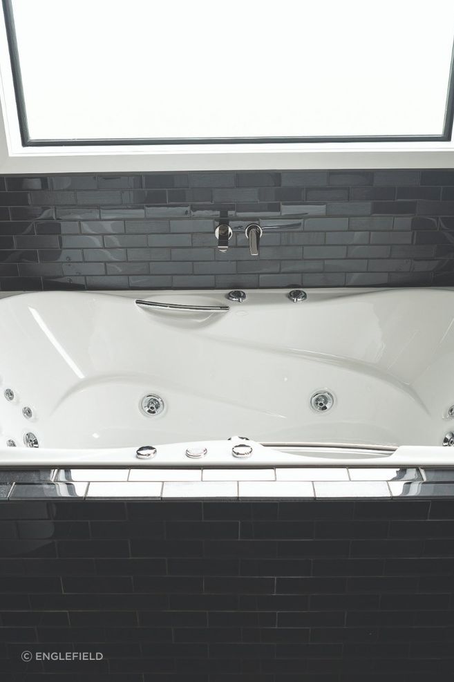 The ultimate in bath relaxation courtesy of the Evora Hydrotherapy Massage Spa Bath from Englefield.