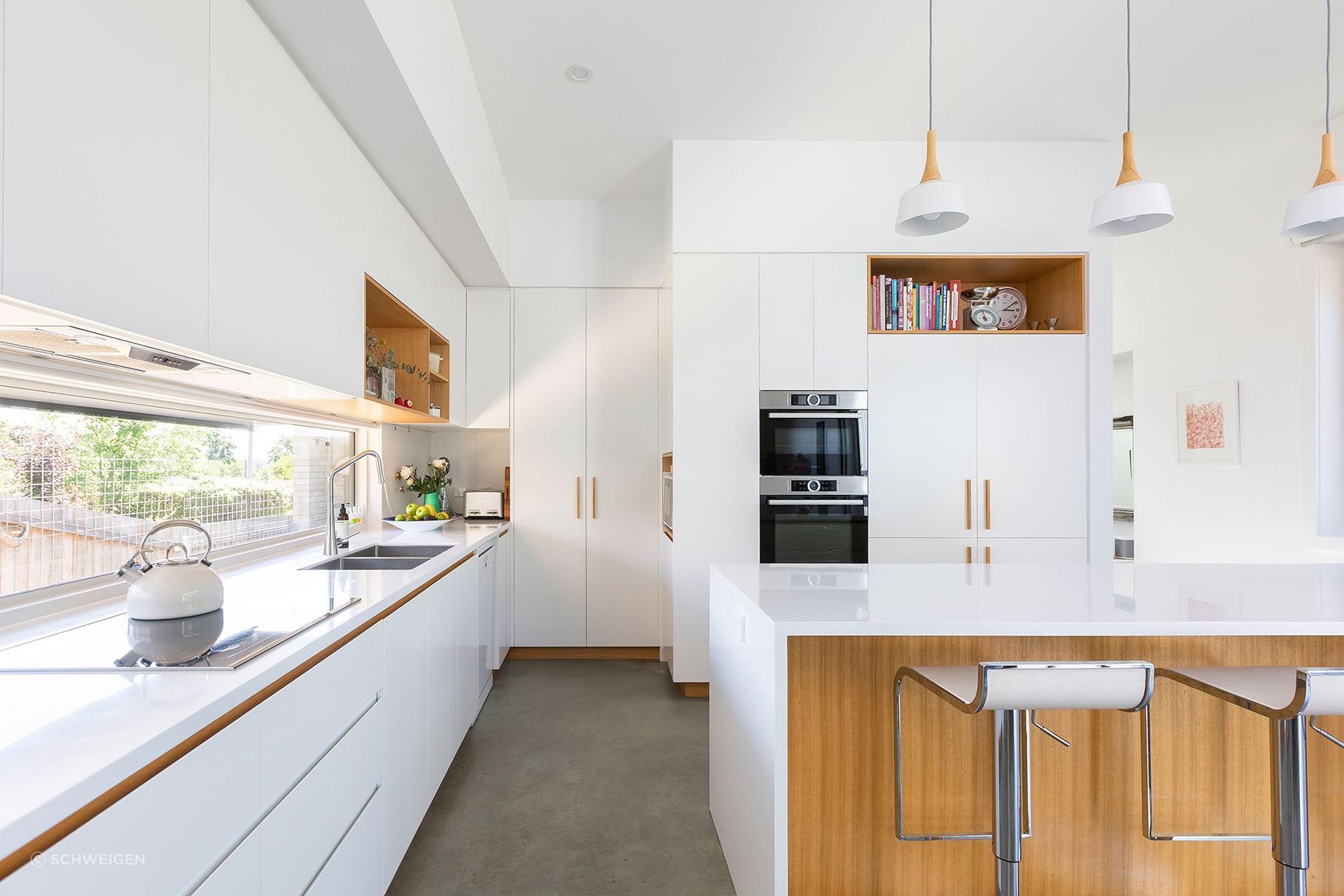 Kitchen by Rob Henry Architects & Walmsley Building featuring the UM1170-9S Silent Undermount Rangehood