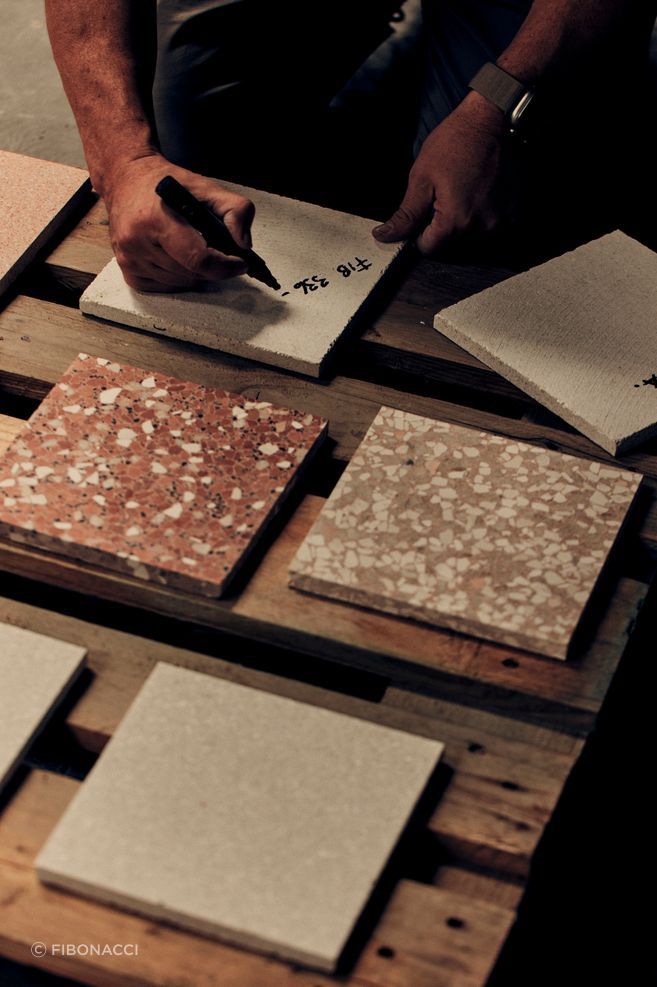 The ochres used in the cement mix reference the Australian and New Zealand landscapes.