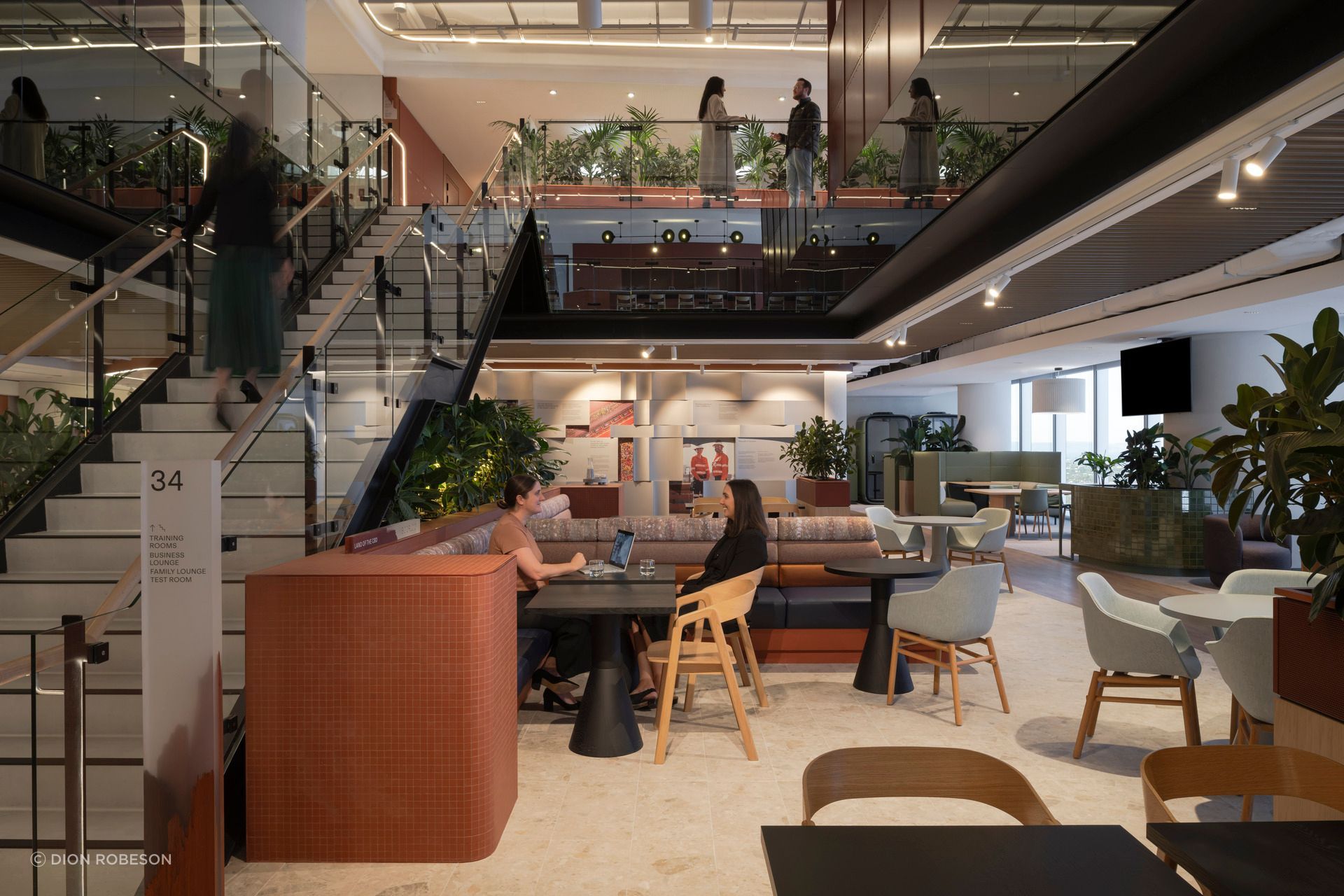 The Major Resources Company office fitout by Woods Bagot creates a sense of comfort through soft, earthy colours, textiles and planting.