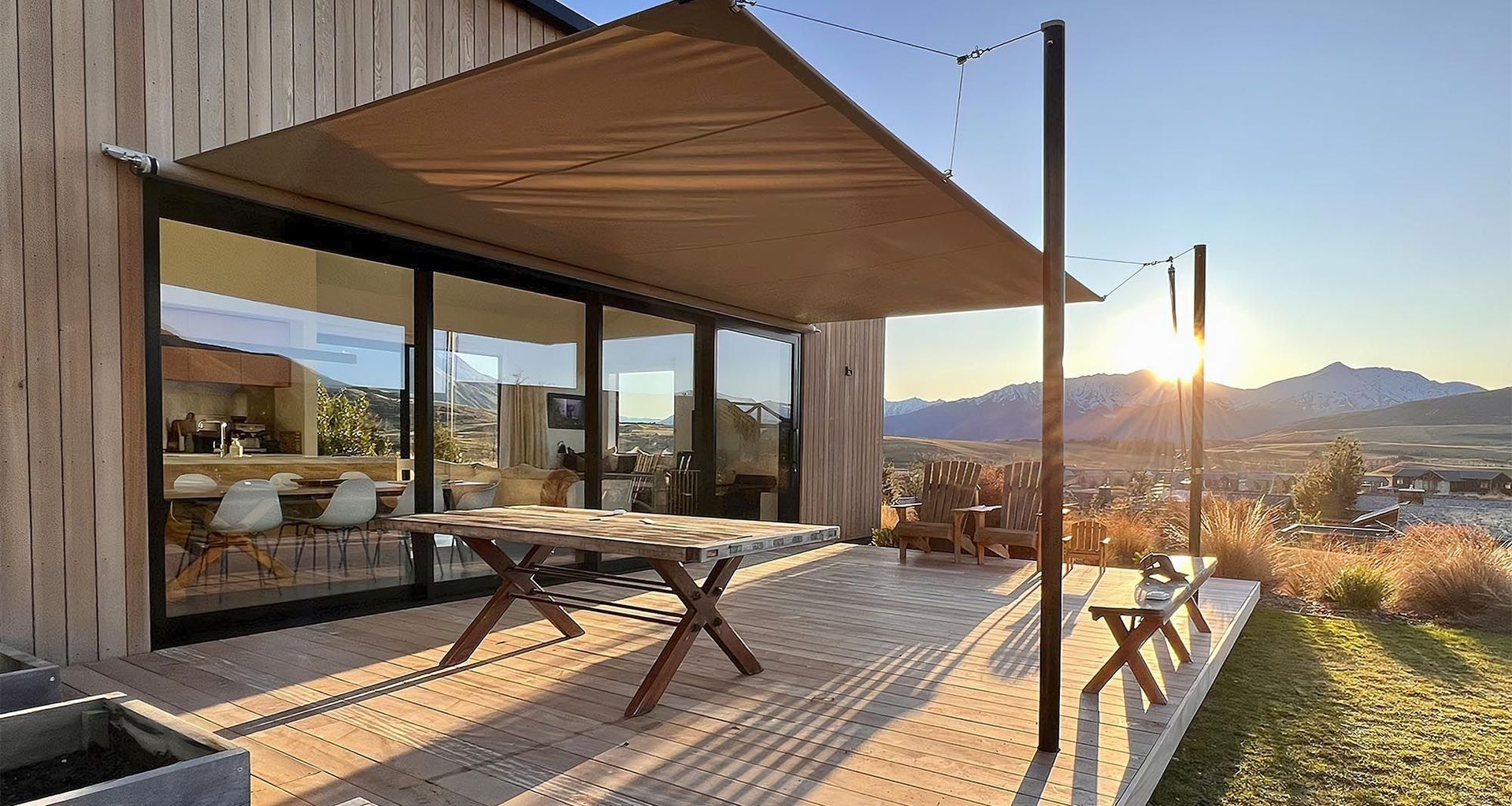 Soliday CS Motorised Shade System by SunCraft.