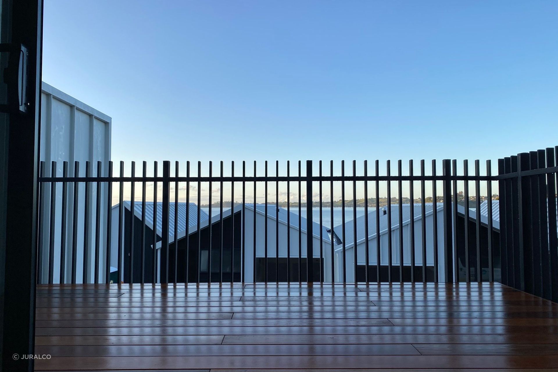 Edge® Stecca™ Aluminium Balustrade
By Juralco are versatile, durable and long-lasting.