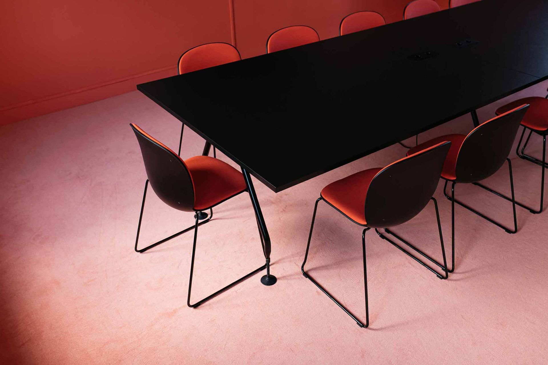 Flokk is proud to offer 25 product families that are GREENGUARD Gold certified, including every new chair produced by HÅG, RH &amp; RBM, as well as the BMA Axia. Certified products greatly reduce the impact of VOCs on indoor air quality.