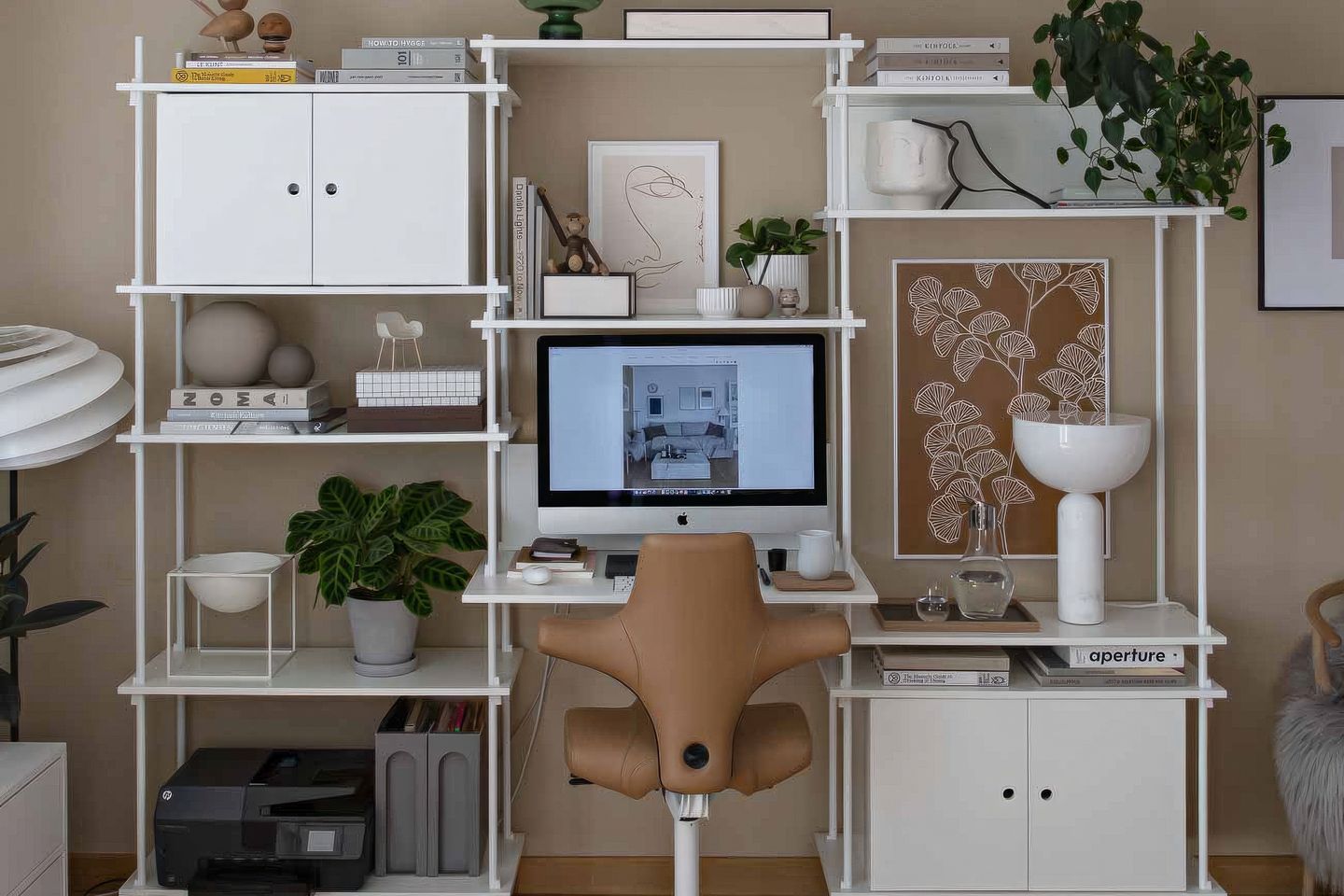 The right kind of storage is key to keeping a tidy and inviting workspace. | Featured: HÅG Capisco