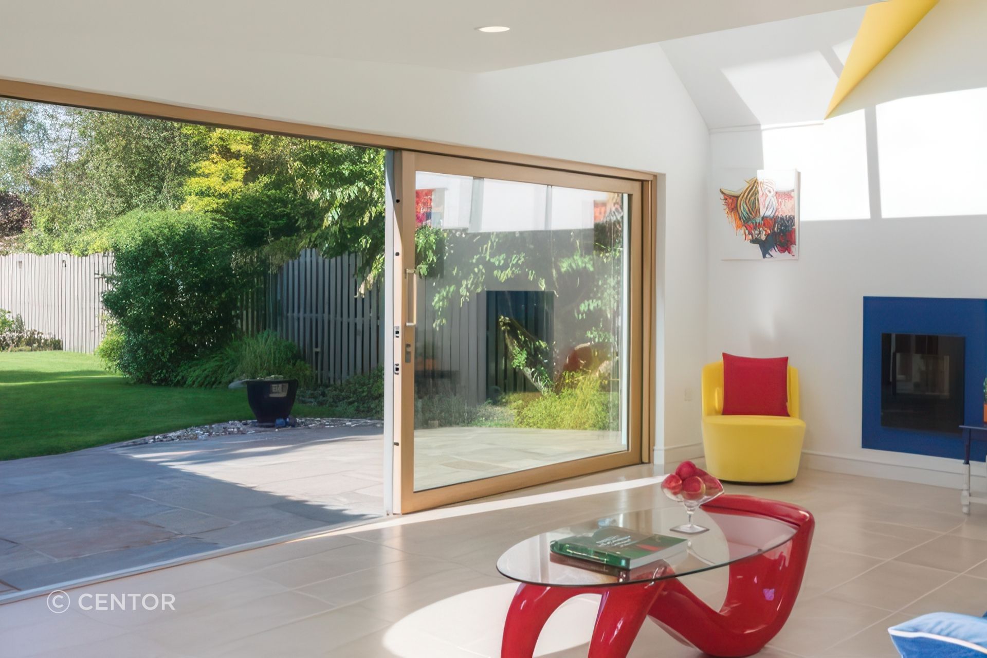 centor-casestudy-211-integrated-sliding-door-being-part-of-the-garden-without-irritating-insects-01-gigapixel-low-resolution-v2-2000w.jpeg