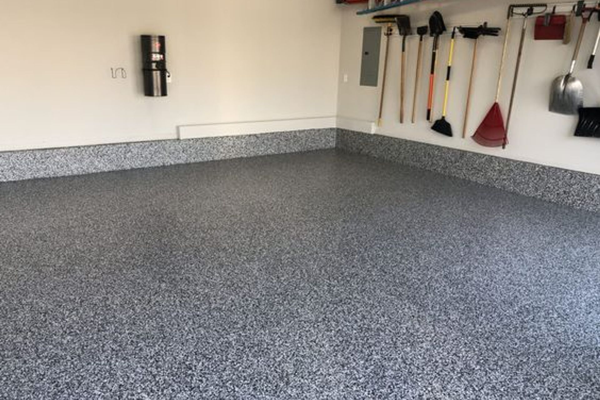 How to Use Garage Floor Paint to Transform Your Home