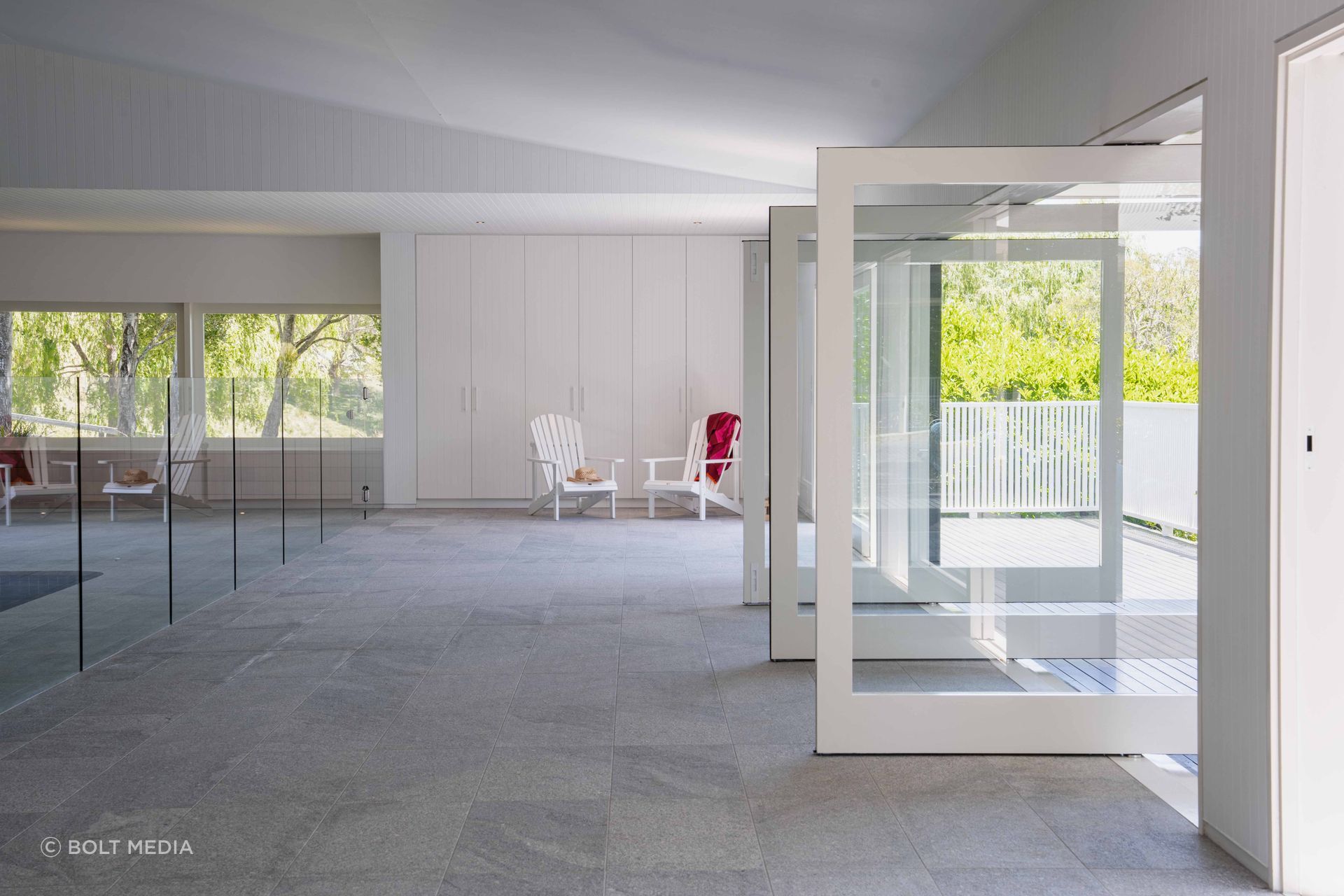 6Ocean-Grey-Granite-Mittagong-Pool-House-1-v2.jpg