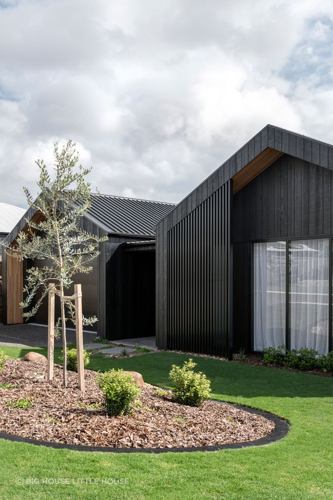 Big-House-Little-House-Moncrieff-13.jpg