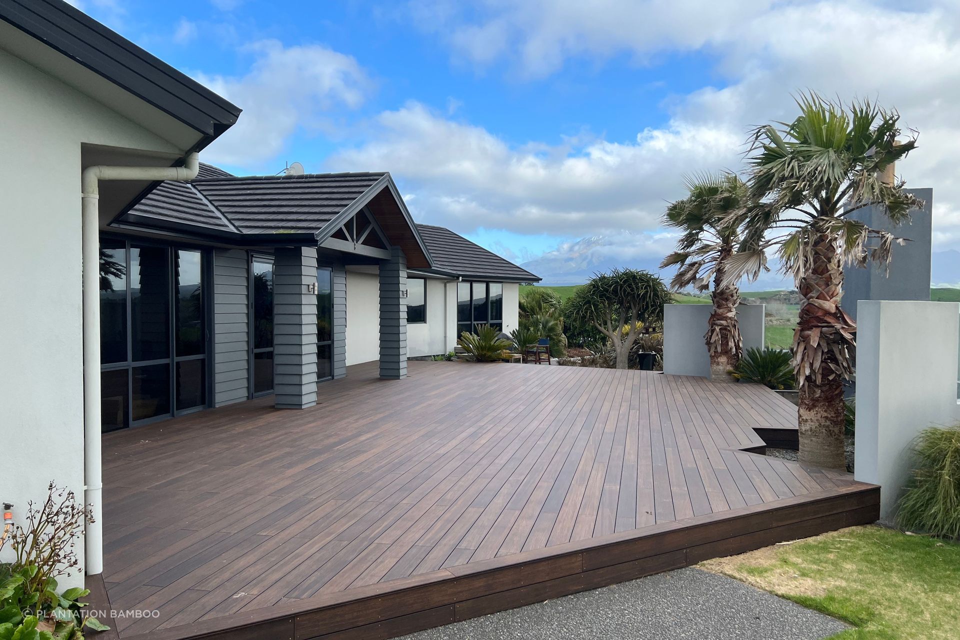 Clive-Mangorei-Plus-Taranaki-Xtdeck-2.jpg