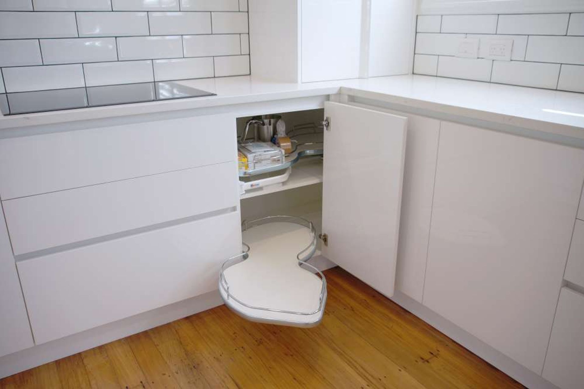 KITCHEN RENOVATION PHOTOS FOR OUR TOP 16 RENOVATIONS IN AUCKLAND