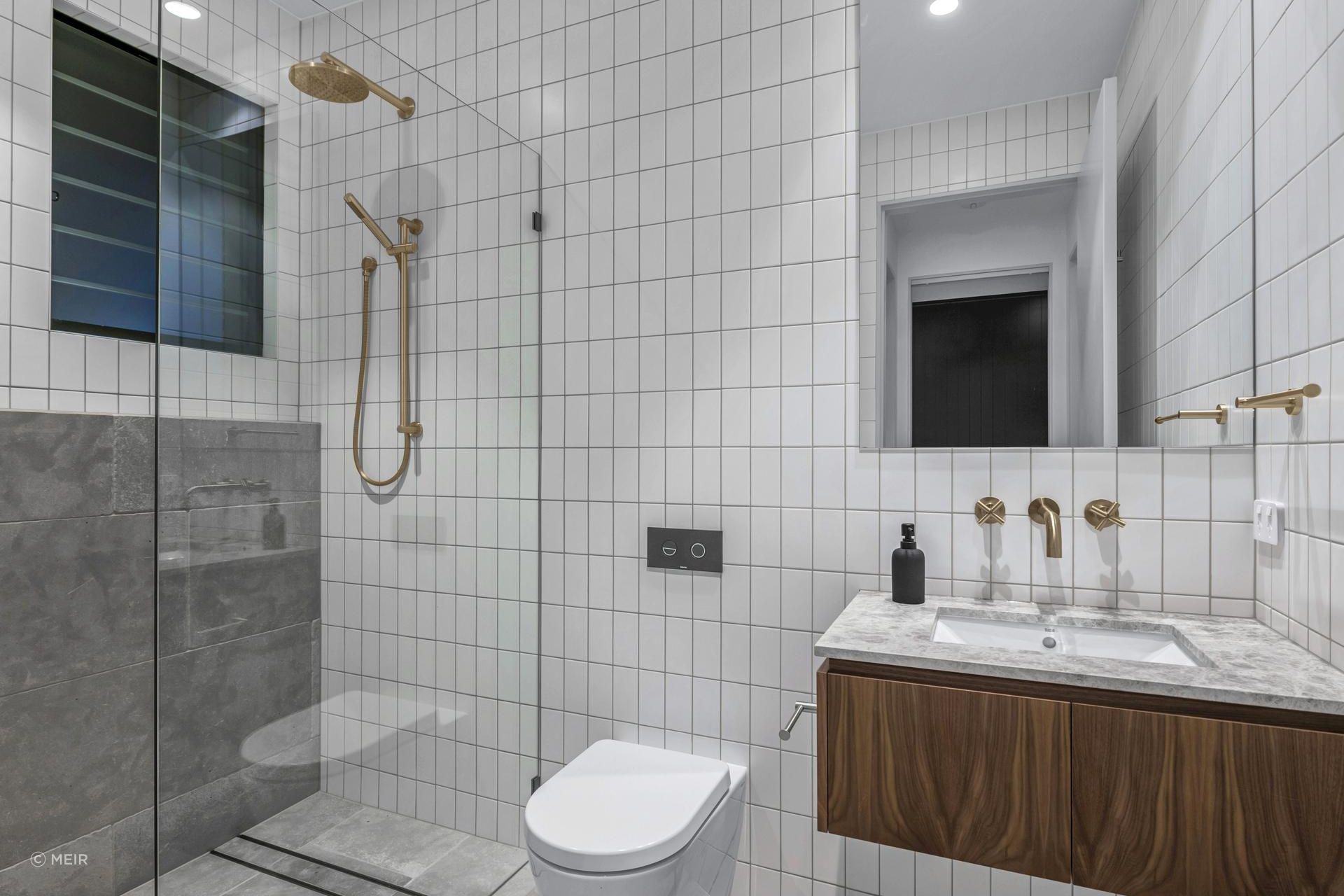 A fixed or wall mounted shower head Featured product: Round Shower Rose 200M - Tiger Bronze