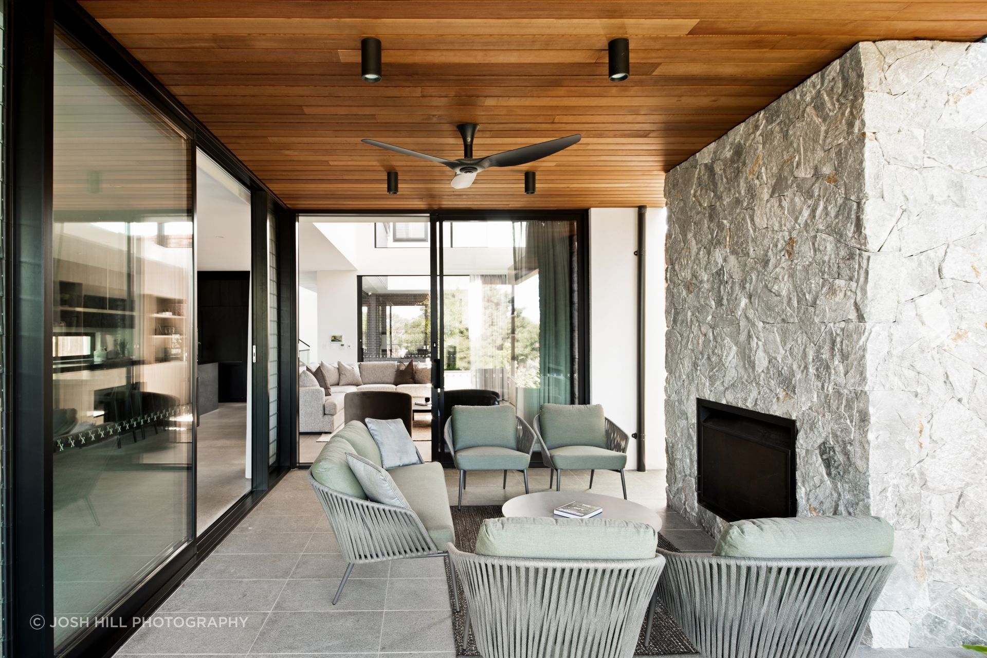 Hotham Stone Wall Cladding | Project by Truman Building Solutions | Landscape Green Coast Landscapes