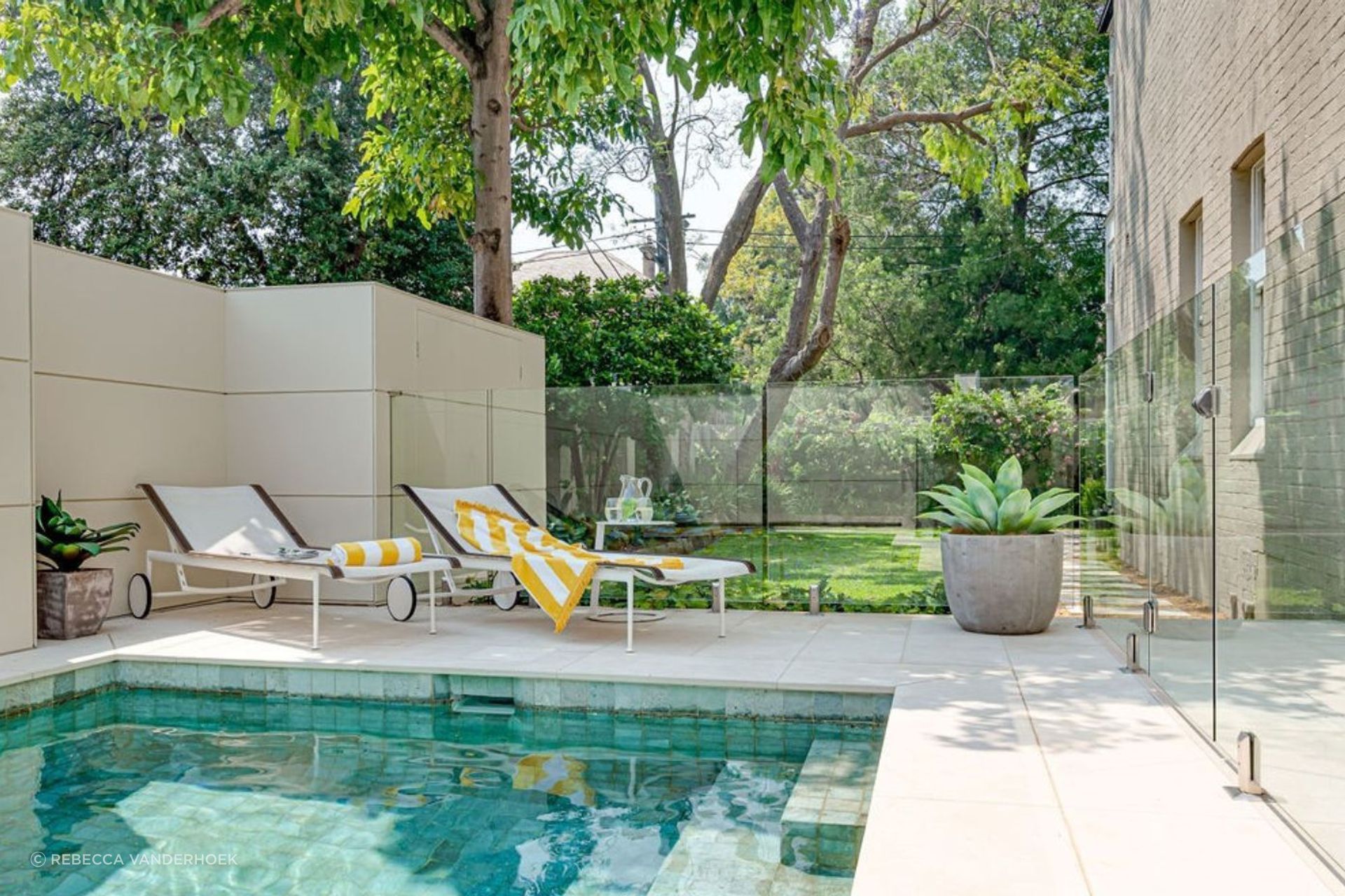 Tavira Limestone Alfresco | Gardner Design &amp; Construction