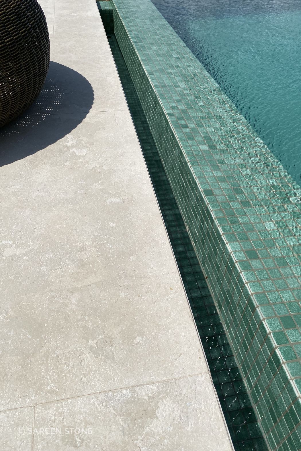 Crema Vialle Limestone Alfresco