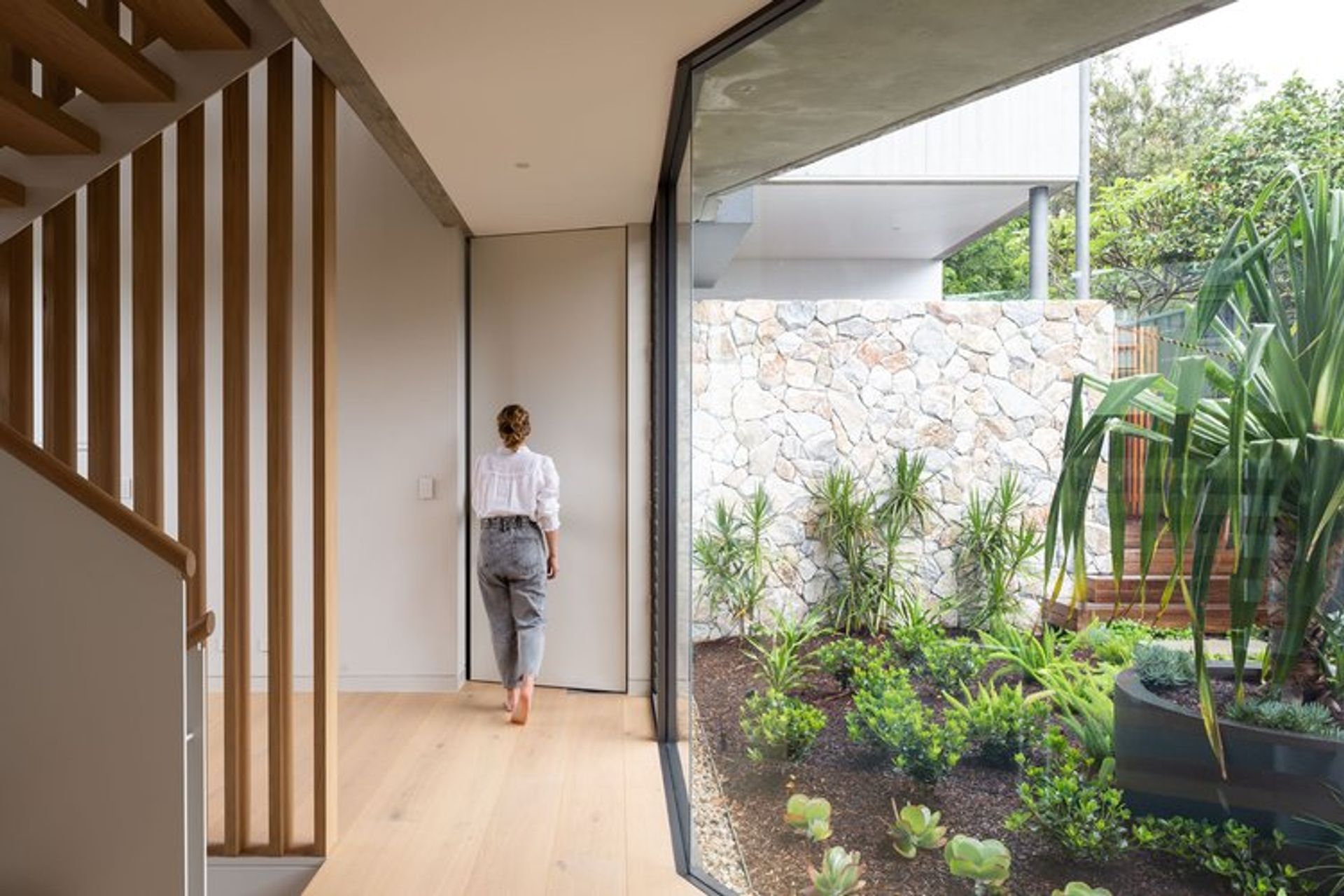 Coogee Residence by Smyth &amp; Smyth | Photography by Simon Whitbread