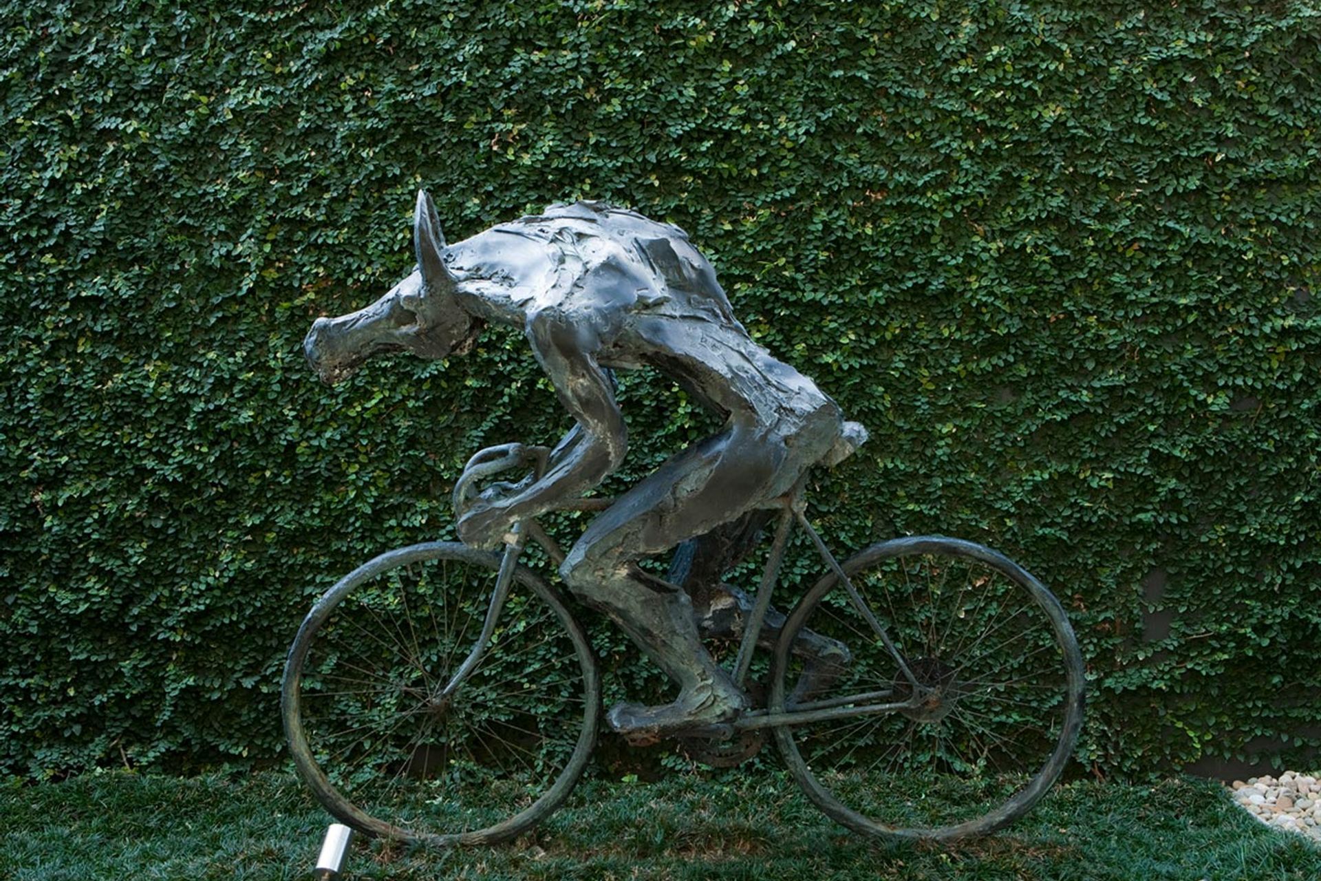 The shape of things to come: Introducing sculpture to the garden