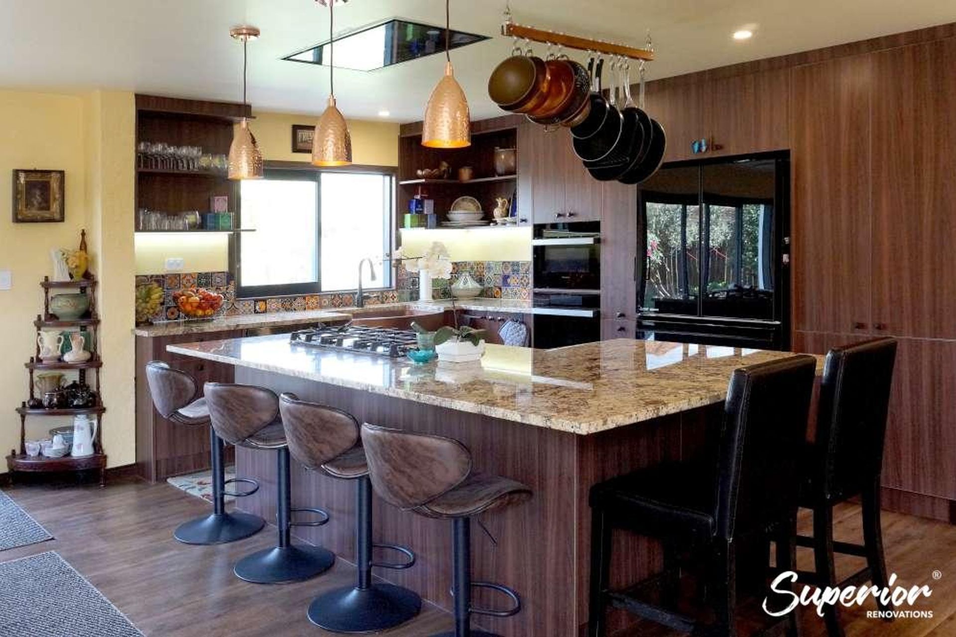 Example of dark cabinets in kitchen