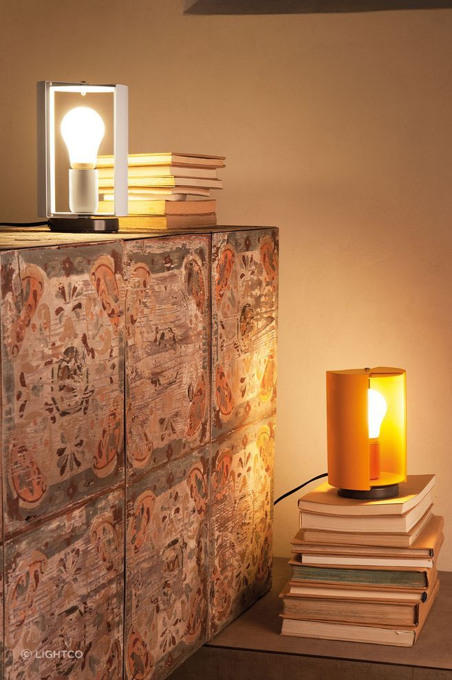 lightco-table-pivotante-a-poser-015.jpg