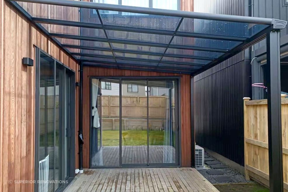 Medium sized aluminium pergola in Auckland