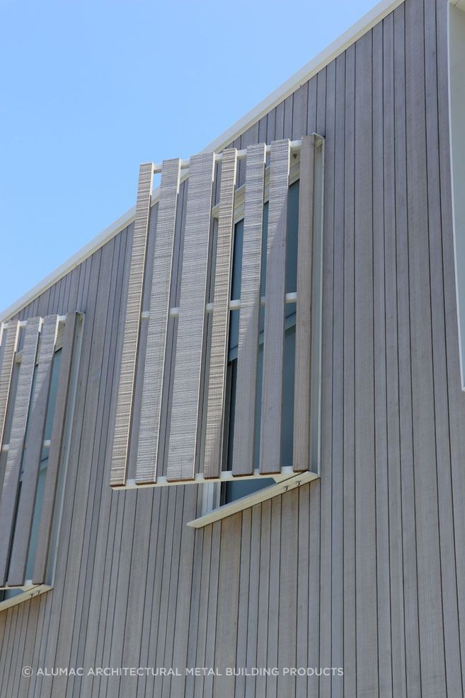 slat-screen-window-privacy.jpg