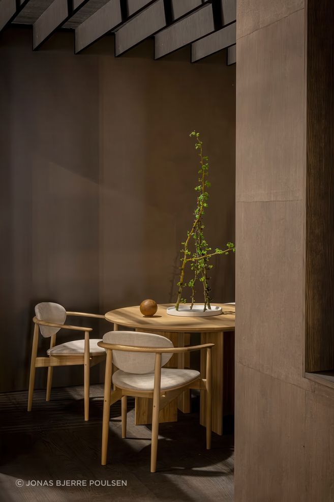 New dining chair designs not yet released – please enquire for details. Paired with A-DT03 Dining Table.