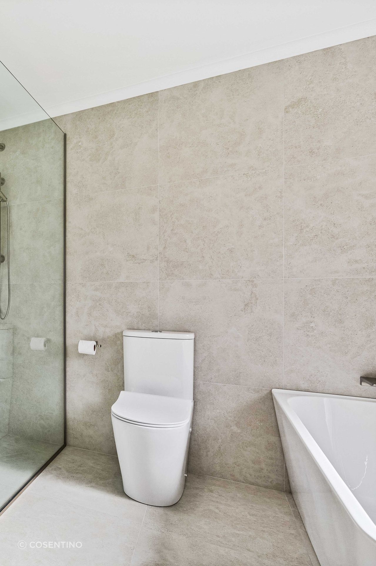 "Dekton Morpheus, with its velvet finish, proved to be the perfect choice for this family bathroom."
