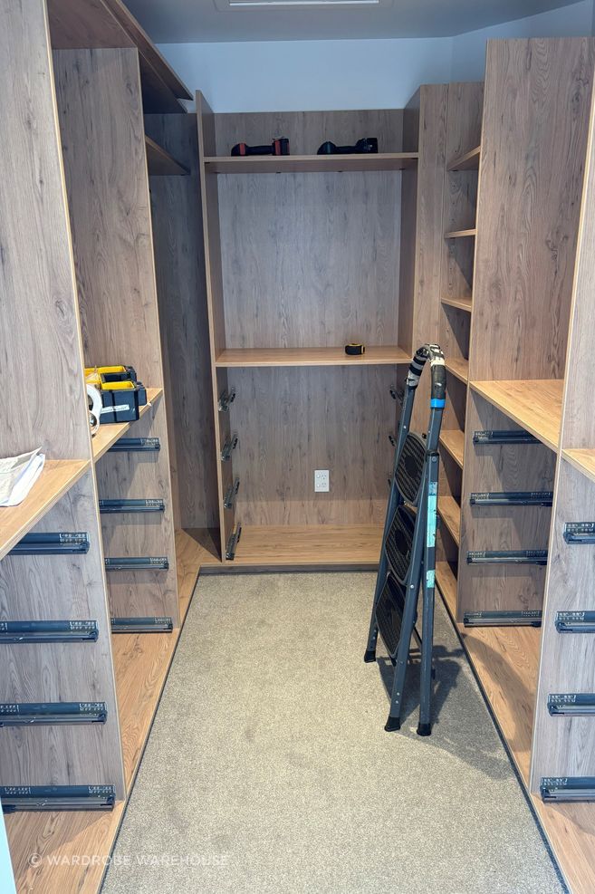 A typical install of this size can take up to a day and a half, but with Richard assisting the installer, the build only took a day.