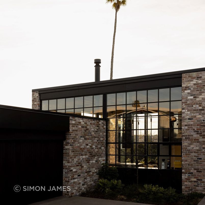 RED-BEACH-HOUSE-VIEWS-EXTERIOR.jpg