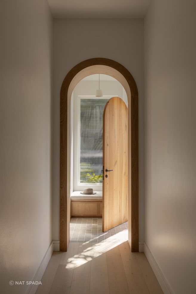 StudioEntiPendantDawnKateLawrenceDesignBishopsAveNatSpadaWR-v2.jpg