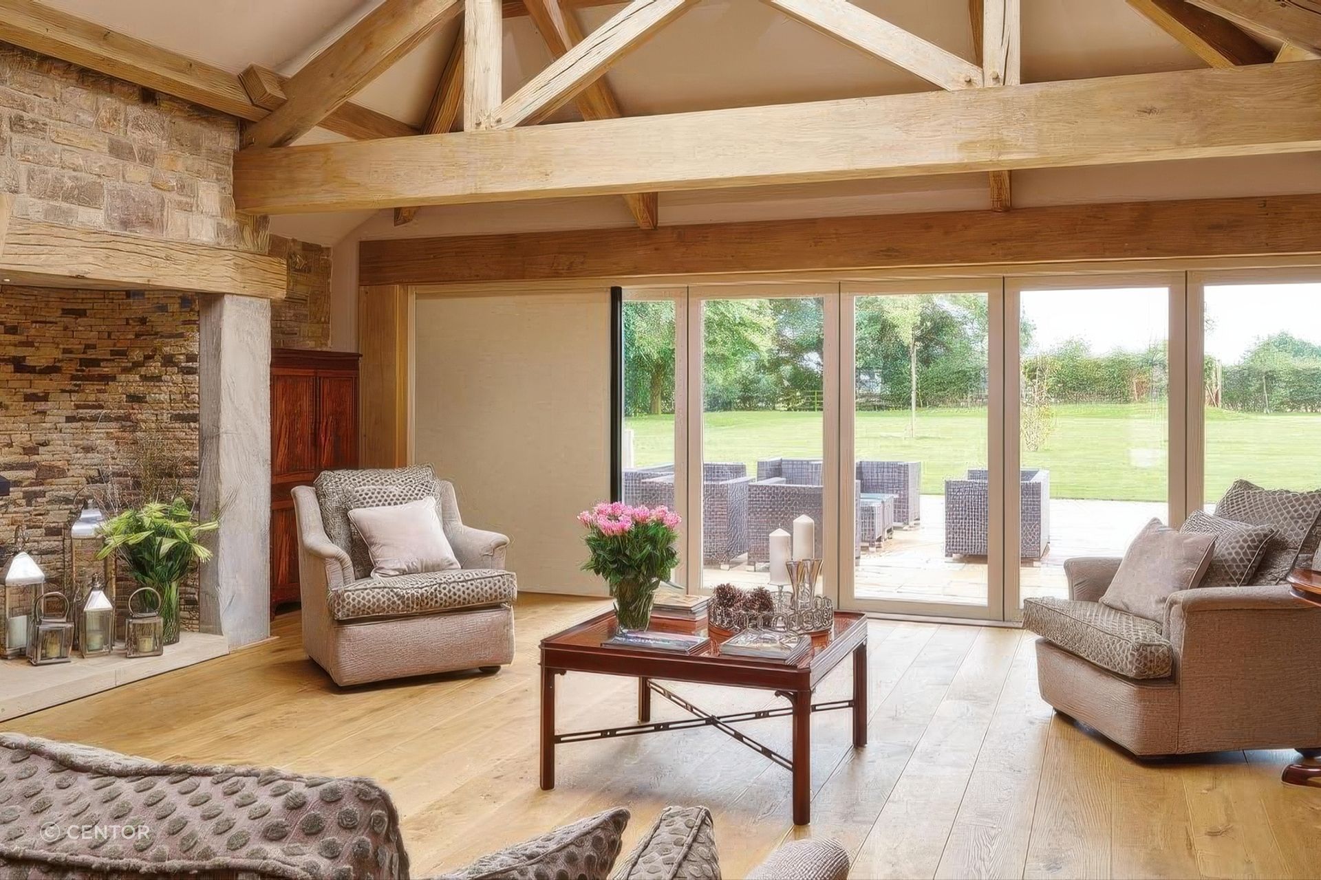 centor-casestudy-405-integrated-folding-door-converting-an-unloved-granary-to-a-light-filled-home-views-04-gigapixel-standard-v2-2000w.jpeg