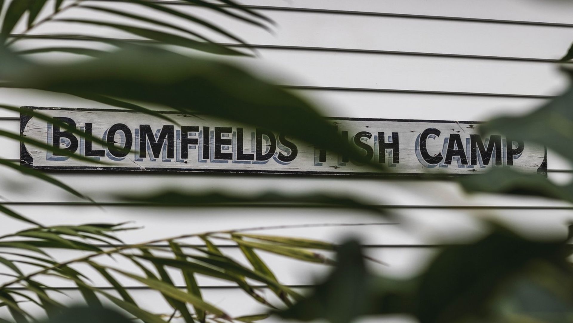 Blomfields banner